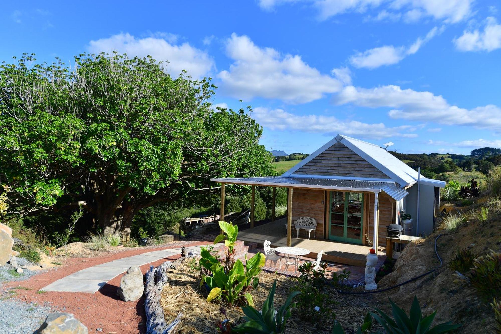 Sundance Cabin Parua Bay Exterior photo